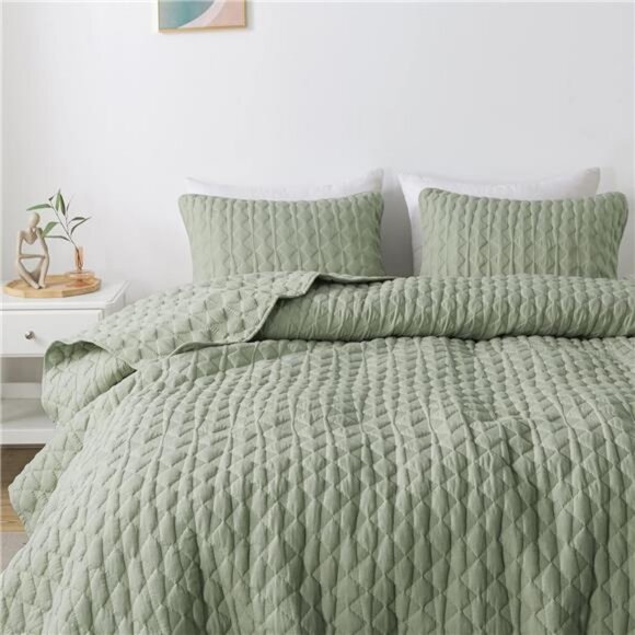 Sage Green Quilt Queen Size Bedding Sets with Pillow Shams, Lightweight - Picture 4 of 8